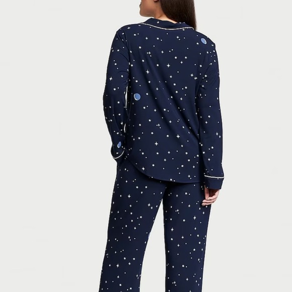 Victoria's Secret Other - Victoria’s Secret Tranquil Navy Blue Moon and Stars Modal Long Pajamas